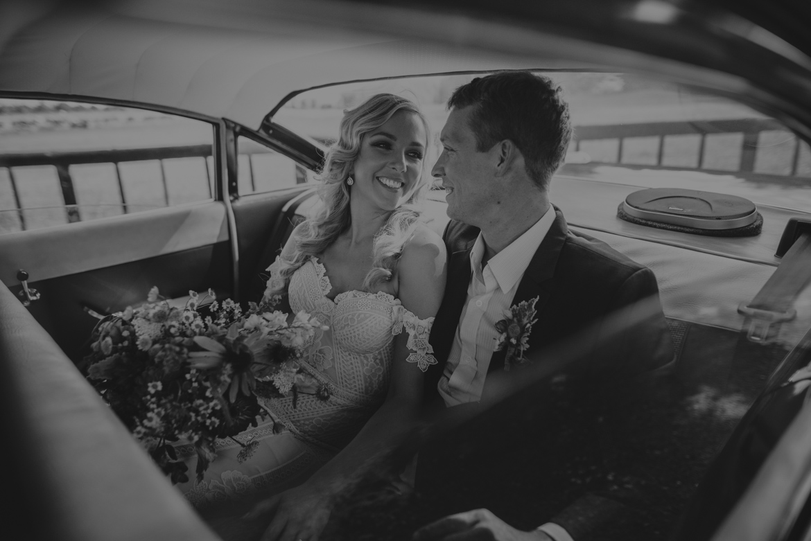 emma-brad-the-red-barn-6378